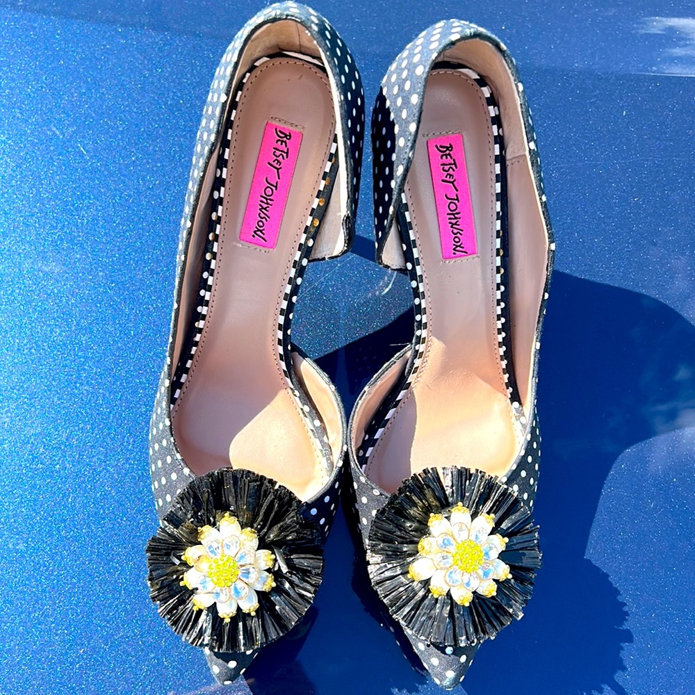 Black and white potatoes dot 4 inch heels